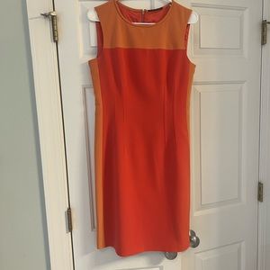 Elie Tahari color block, sleeveless dress. Perfect condition. Figure flattering!